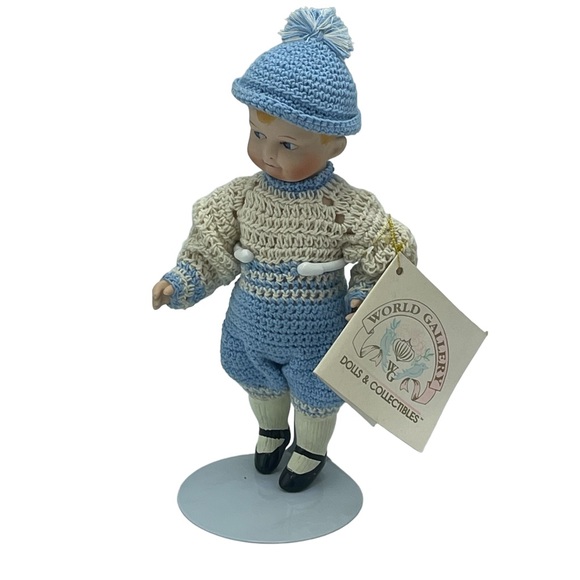 Porcelain Buster Doll Patricia Loveless Porcelain Valuable Home Décor Display - Picture 8 of 15